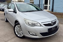 Vauxhall Astra Hatchback (09-15) 1.4i 16V Excite 5d For Sale - RM Traders, Stamford