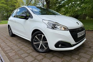Peugeot 208 Hatchback (12-19) Active Design Lime Yellow 1.2 PureTech 82 3d For Sale - MKS Car Sales Sinclair Street, Dundee