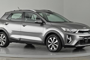 Kia Stonic SUV (17 on) 1.0T GDi 99 2 5dr DCT For Sale - GWR Kia, Brentford