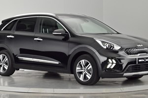 Kia Niro SUV (16-22) PHEV 1.6 GDi 8.9kWh lithium-ion 139bhp DCT auto (07/19-) 5d For Sale - GWR Kia, Brentford