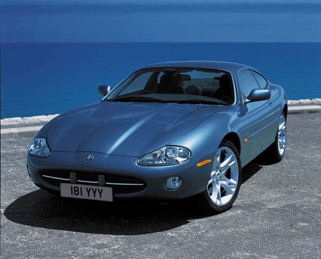 Used Jaguar XK8 Coupe (1996 - 2005) Review | Parkers