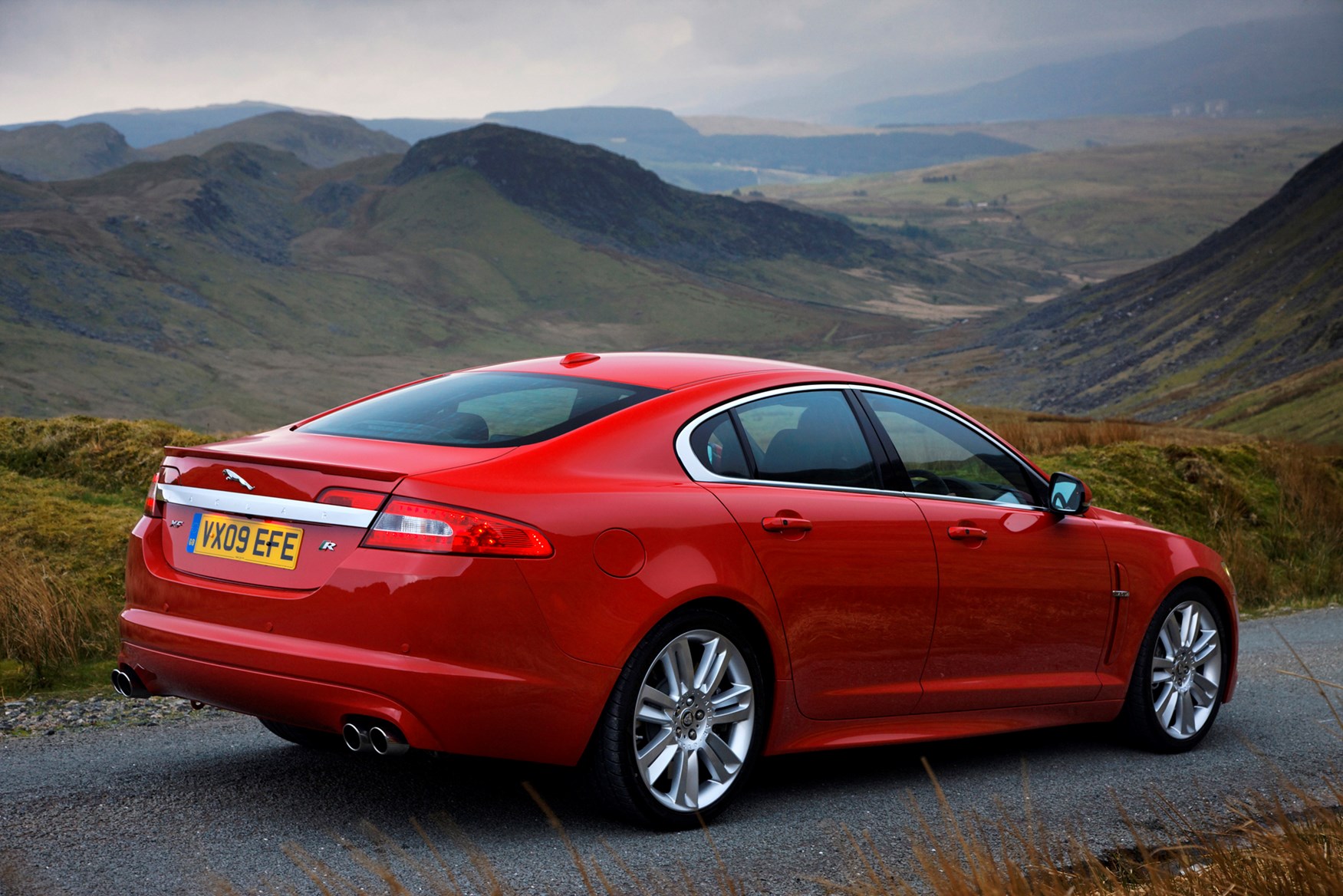 Used Jaguar XF R (2009 - 2015) Review | Parkers