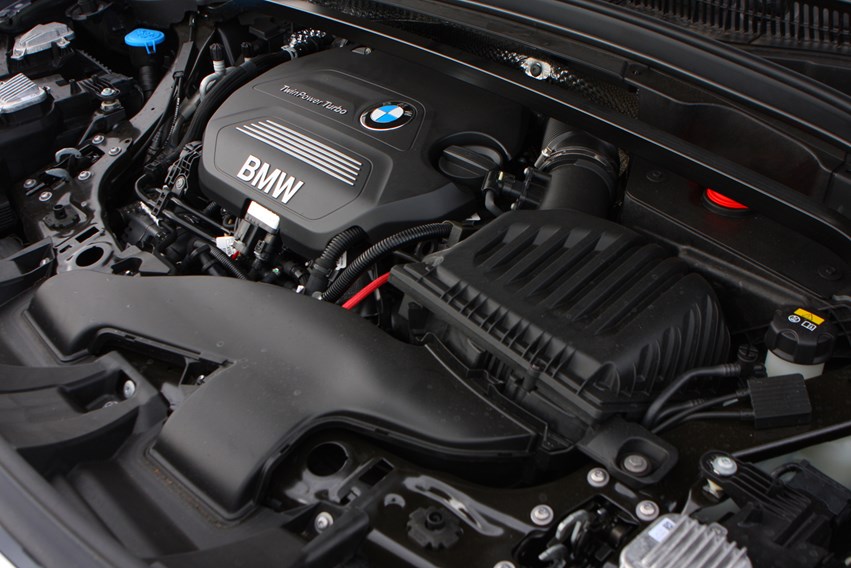 BMW X1 (2021) Engines, Drive & Performance Parkers