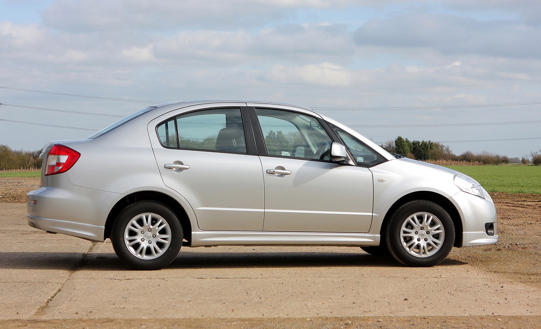 Used Suzuki Sx4 Saloon 2009 2011 Review Parkers