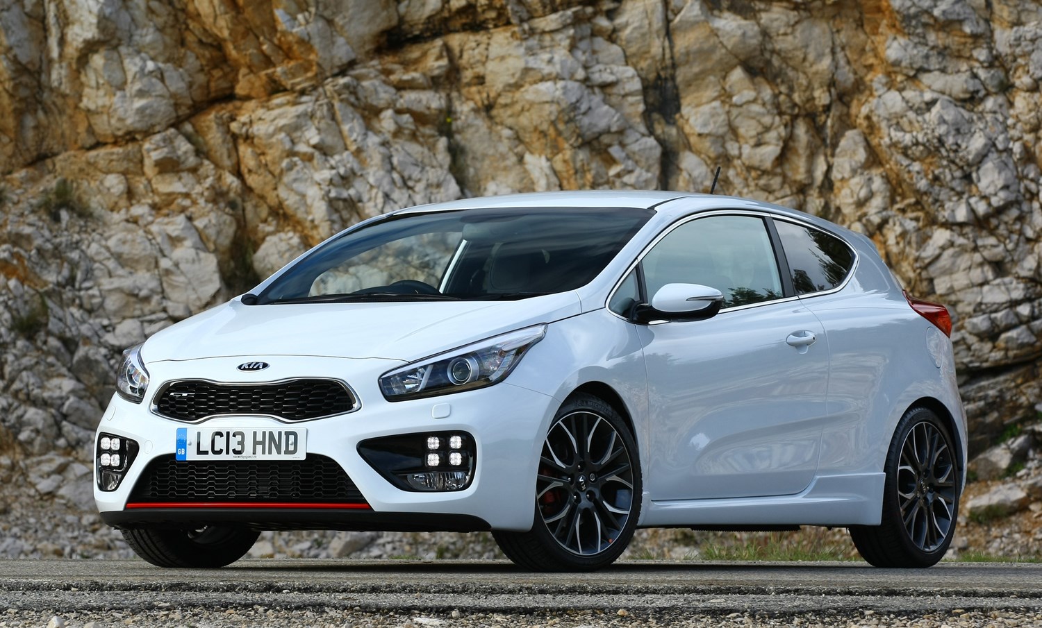 Kia proceed 2013