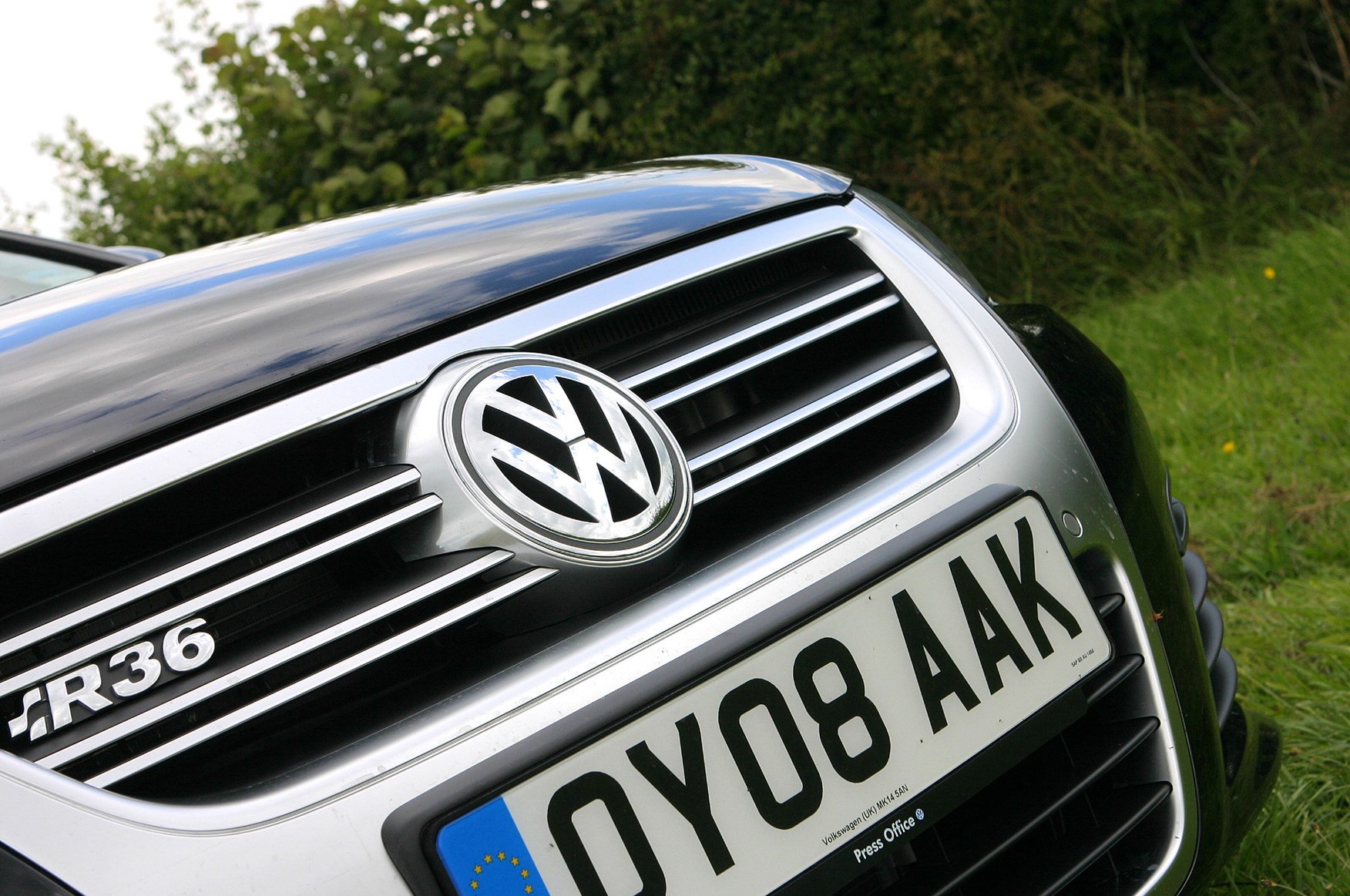 Used Volkswagen Passat R36 2008 2010 Review Parkers