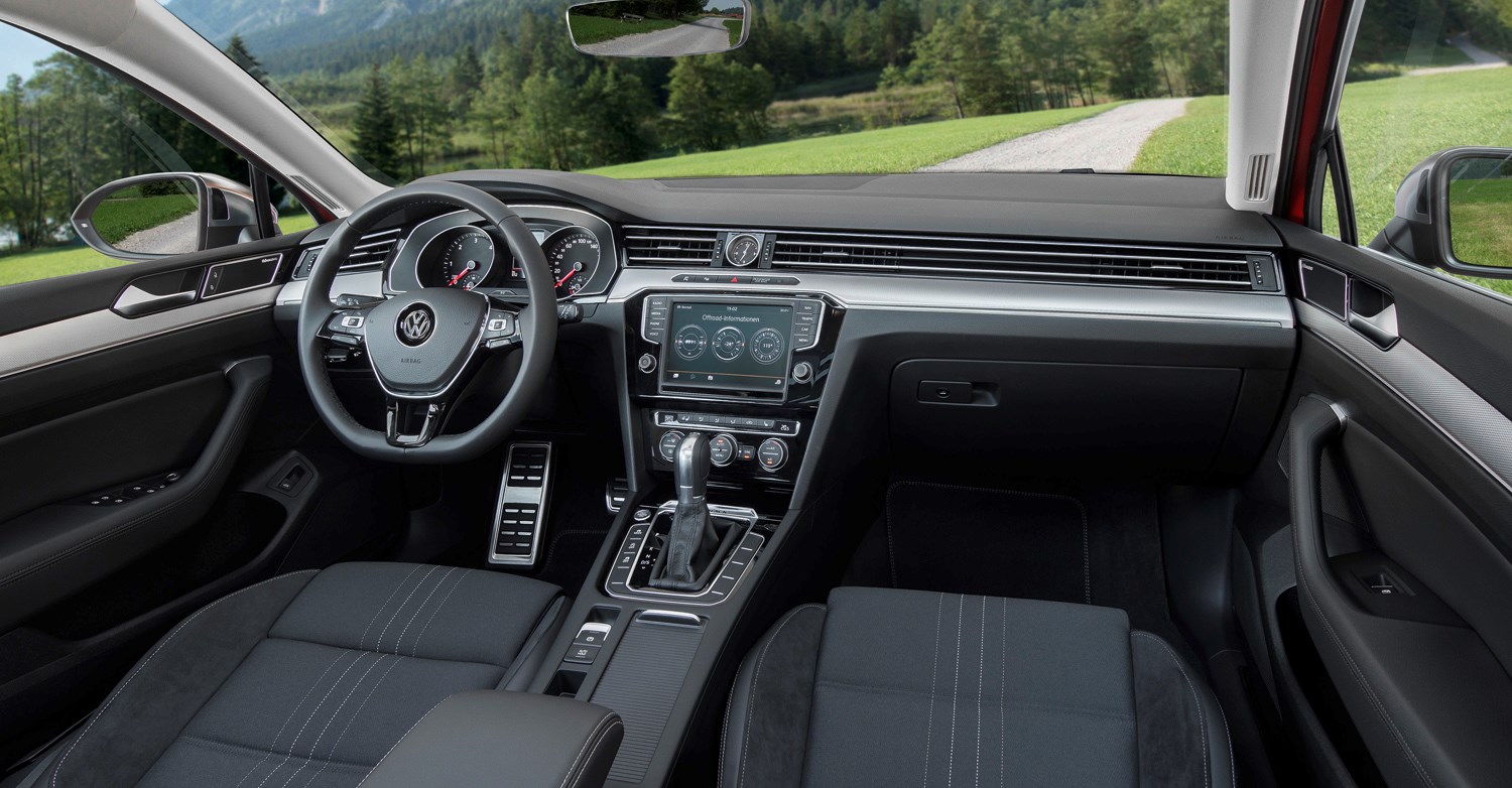 Volkswagen Pat Alltrack Review 2017 Parkers