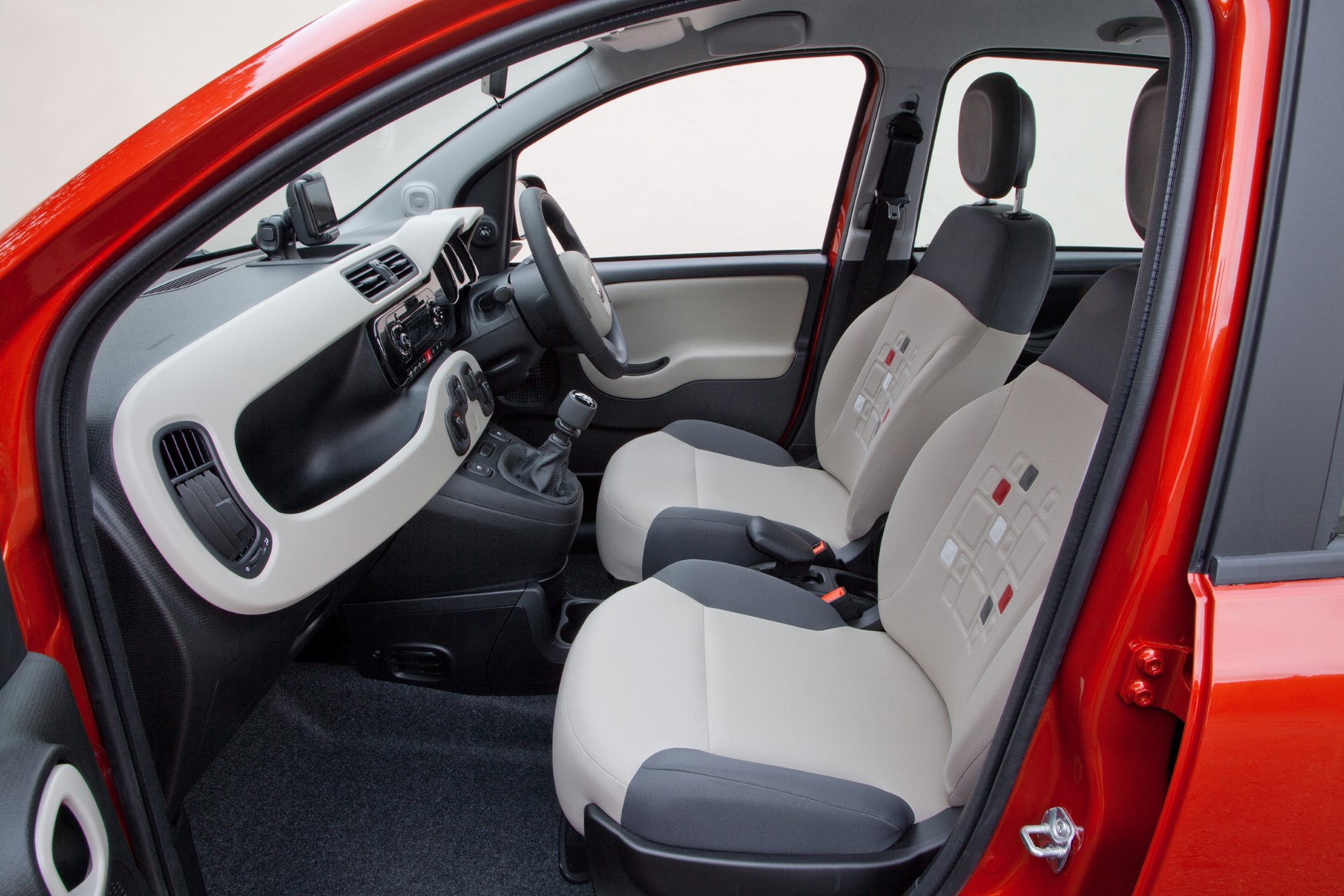 Fiat Panda 2020 Practicality Boot Space And Dimensions Parkers