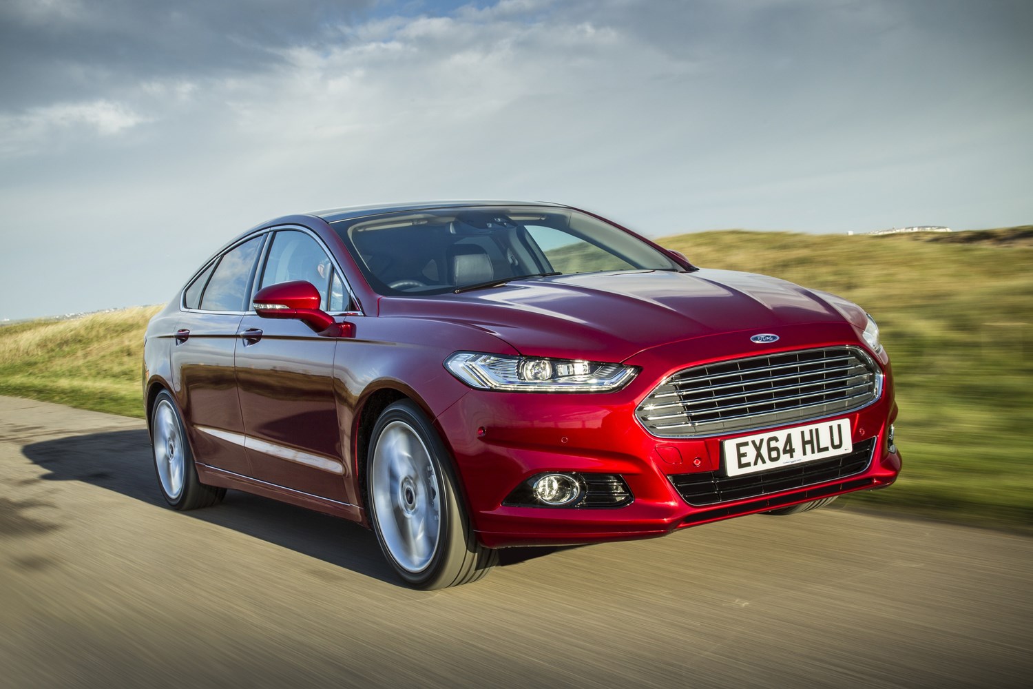 Ford Mondeo Review (2020) | Parkers