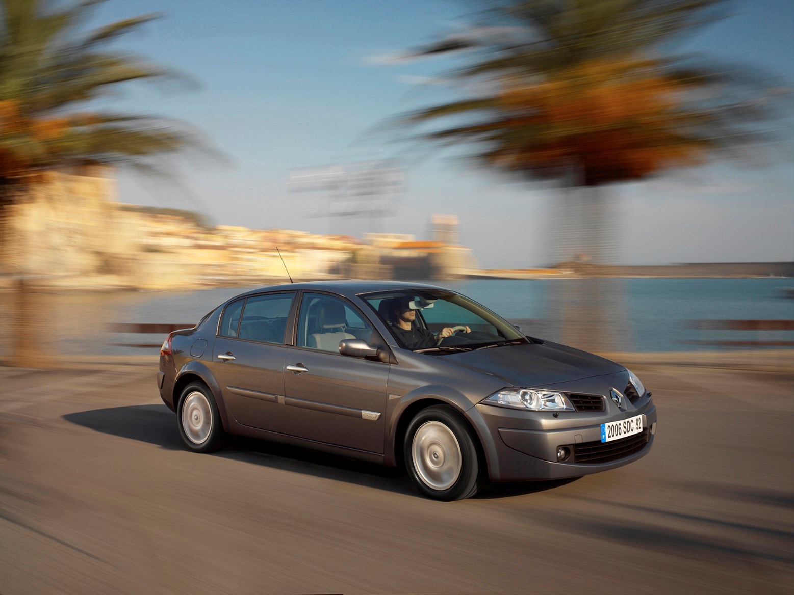 Used Renault Megane Saloon 06 09 Review Parkers