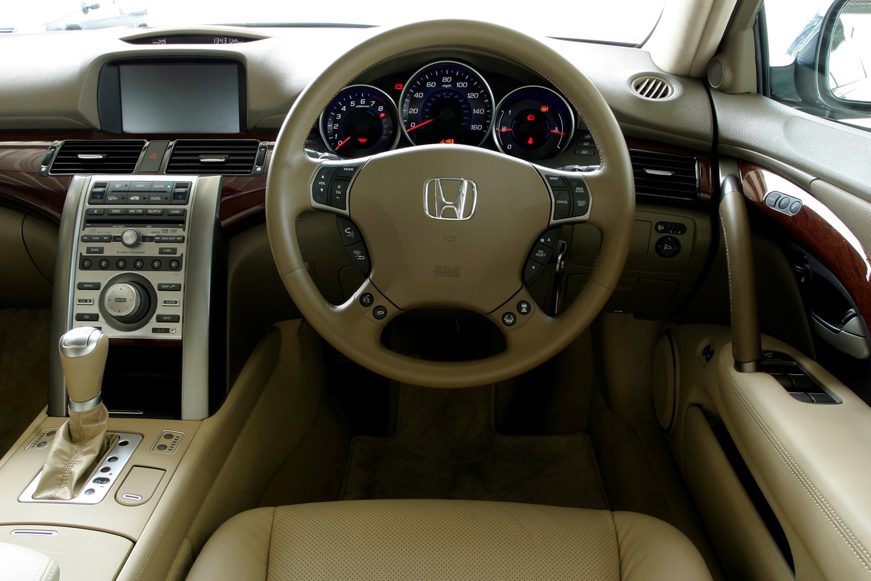 Used Honda Legend Saloon 2006 2007 Interior Parkers