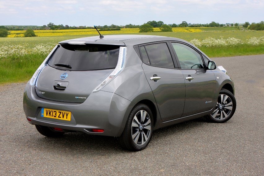 Used Nissan Leaf Hatchback Mpg Parkers