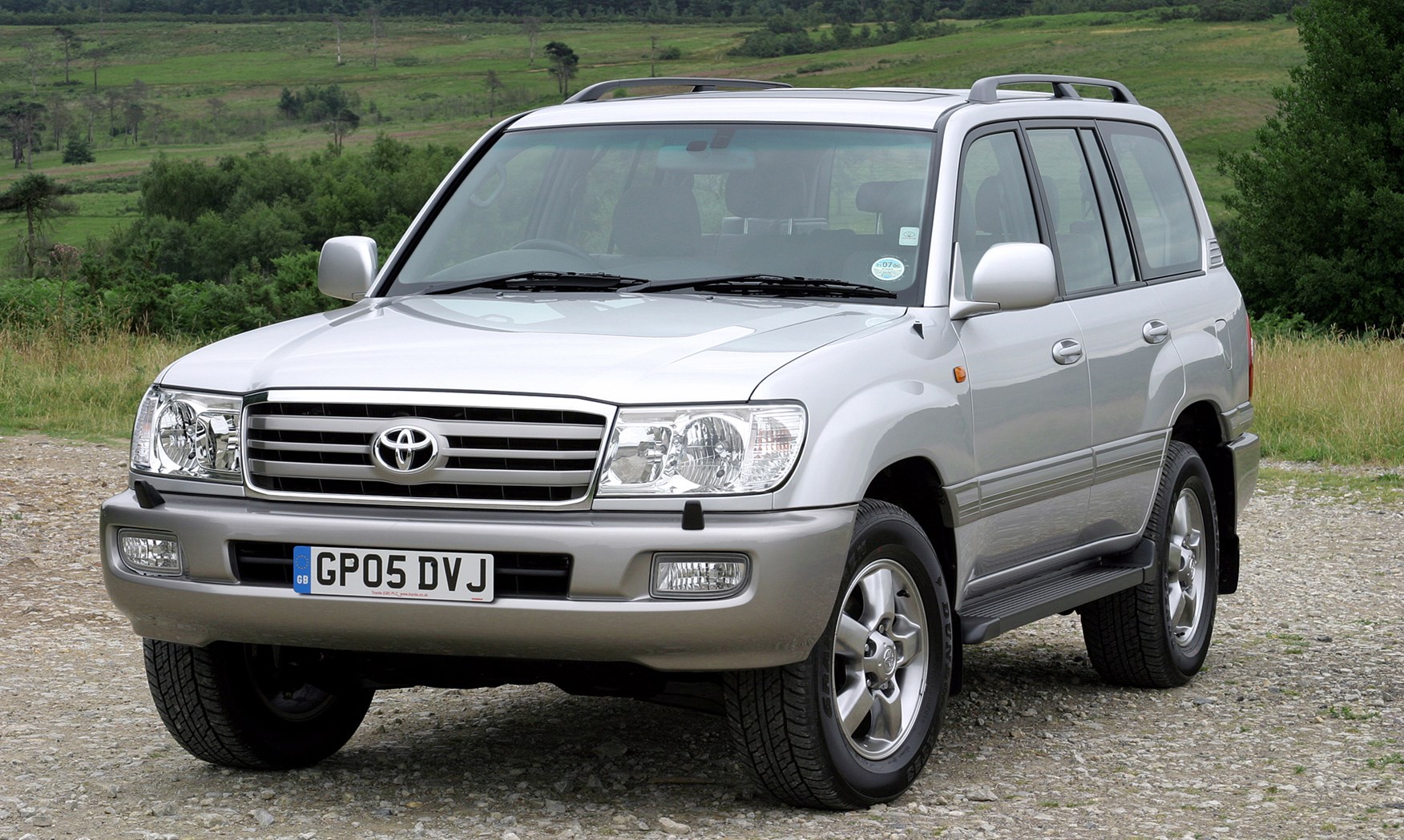 Used Toyota Land Cruiser Amazon Station Wagon 02 06 Review Parkers