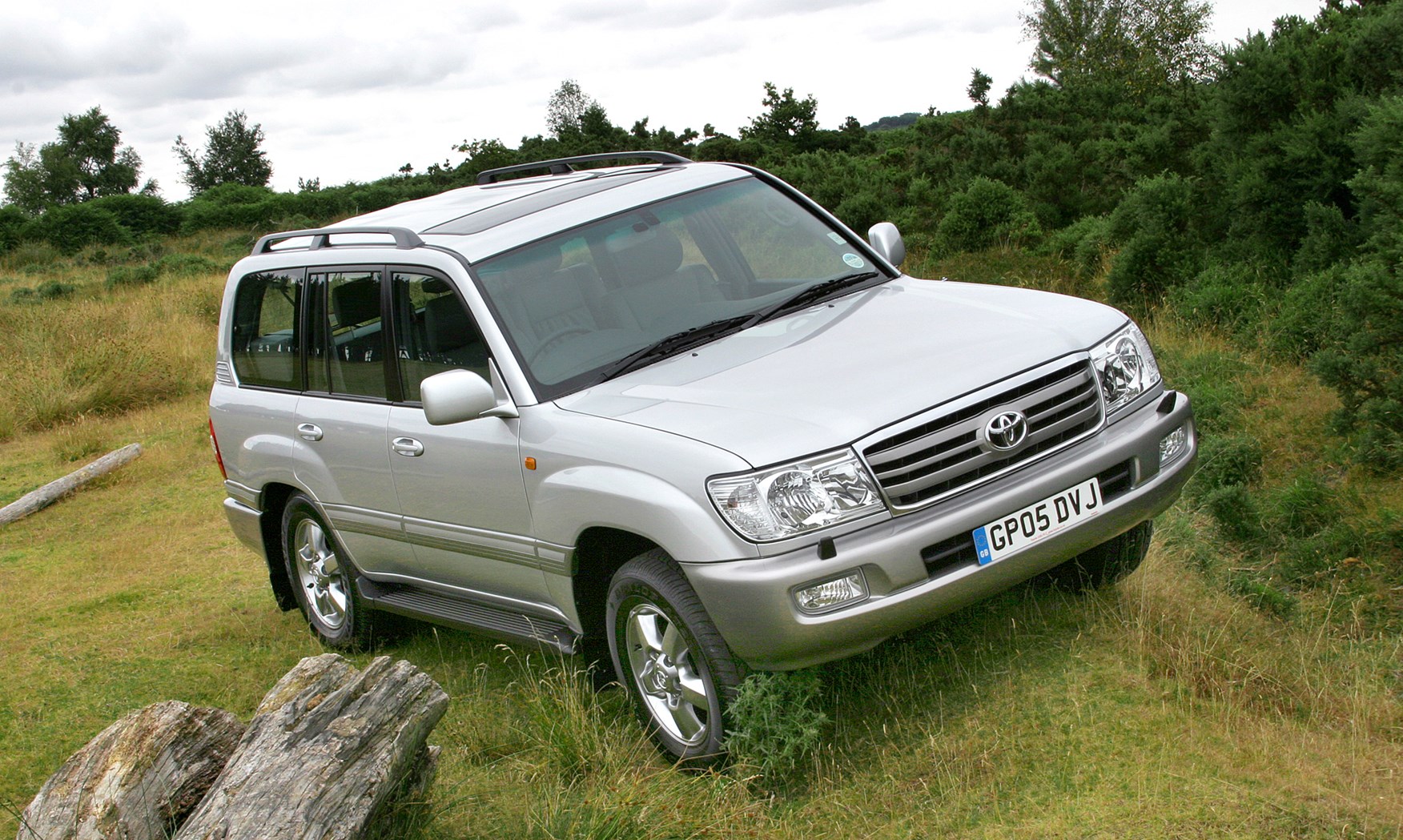 Used Toyota Land Cruiser Amazon Station Wagon 02 06 Review Parkers