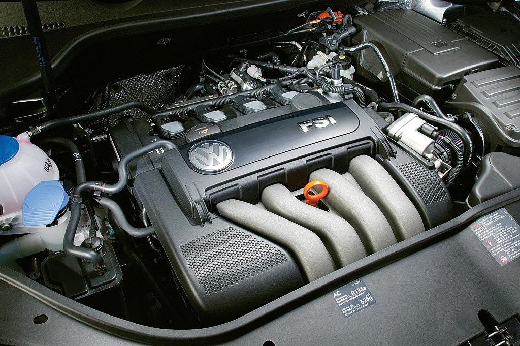 Volkswagen jetta какой двигатель. Motor VW Jetta 2.5 2006. Джетта 6 2.5 мотор. Фольксваген Джетта 2010 2.5 двигатель. Мотор Фольксваген Джетта.