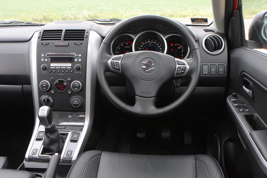 Used Suzuki Grand Vitara Estate (2005 - 2014) Interior | Parkers