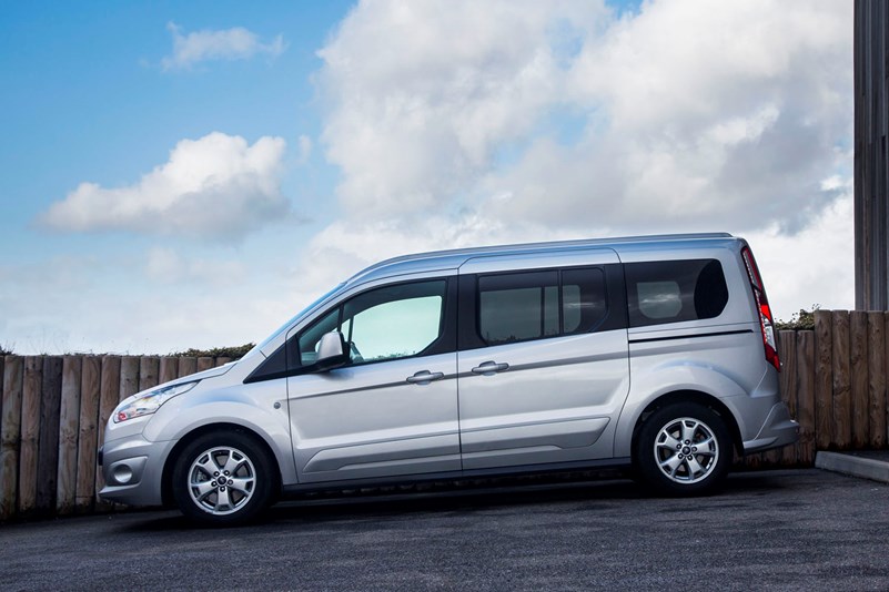 Ford Grand Tourneo Connect Review (2022) | Parkers