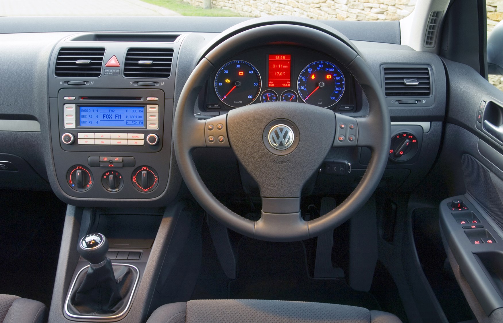 Used Volkswagen Golf Hatchback 2004 2008 Review Parkers
