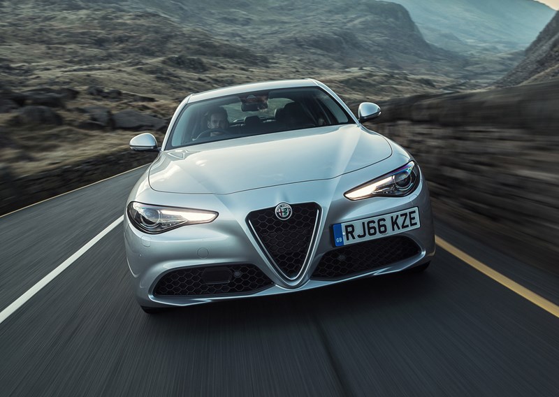 Alfa Romeo Giulia Review (2021) | Parkers