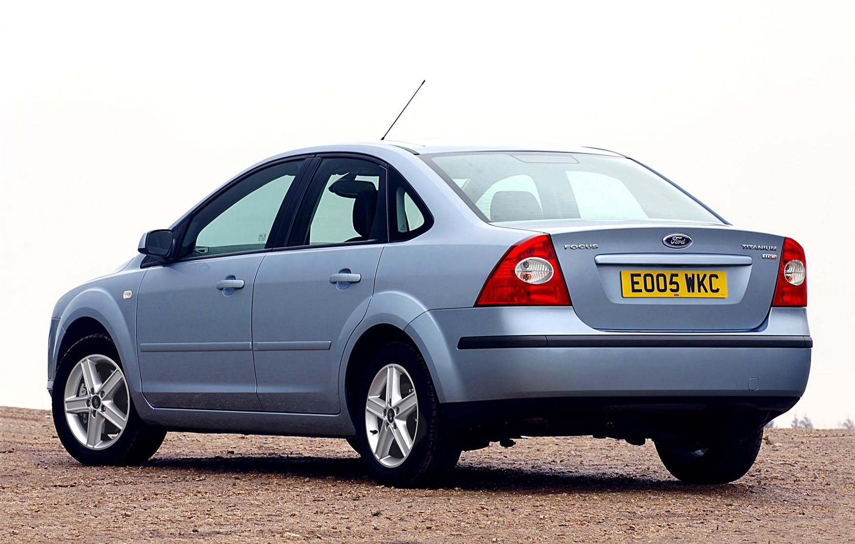 2006 ford focus sedan value