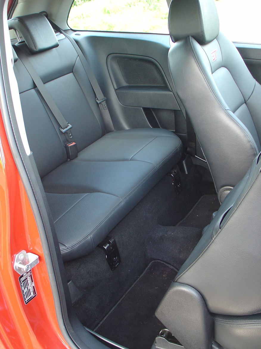 Used Ford Fiesta St 2005 2008 Practicality Parkers How Much Is It To Insure