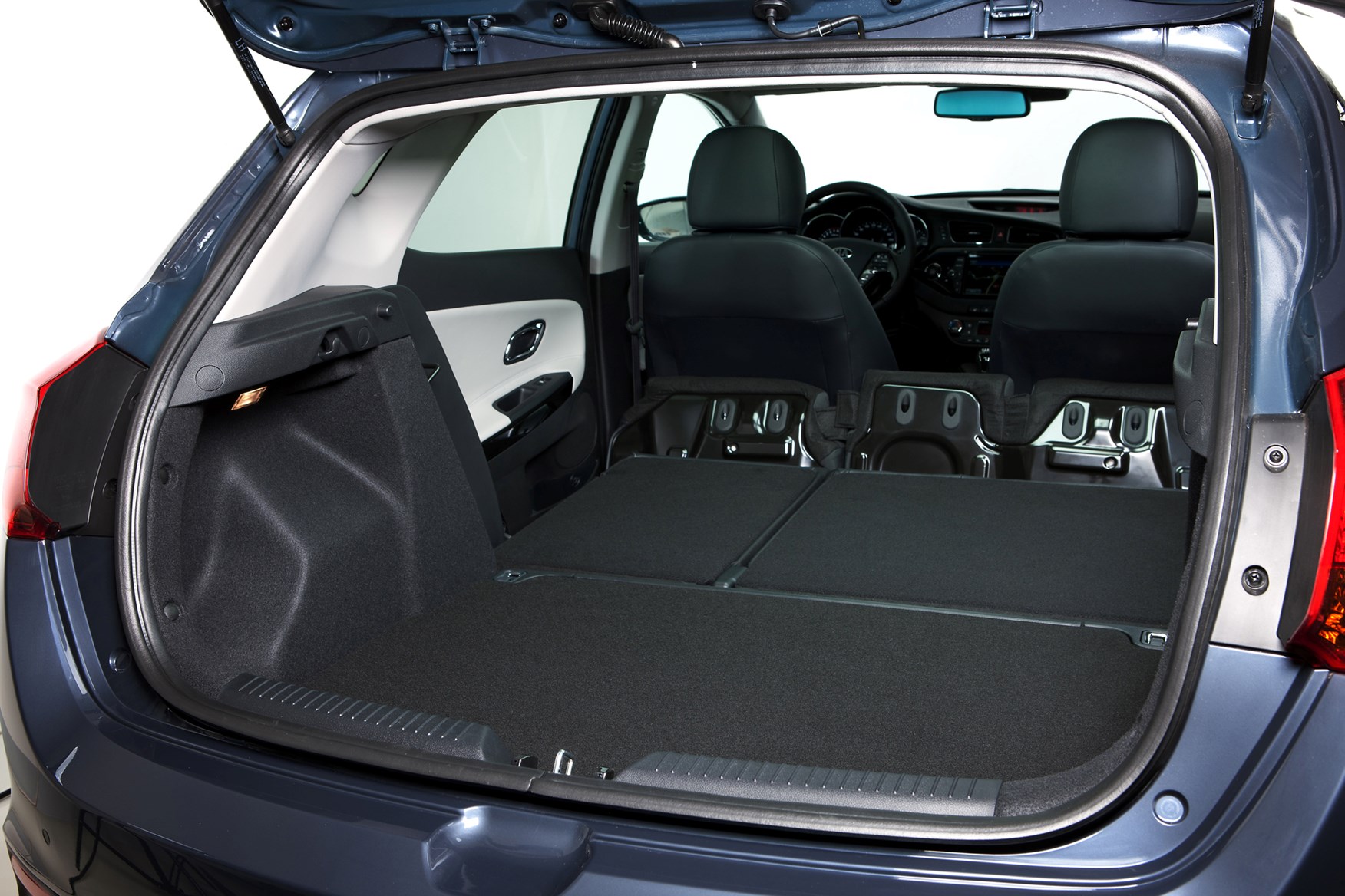 The Kia Ceed Luggage Capacity Review You Need To Read! - 8hgcra8