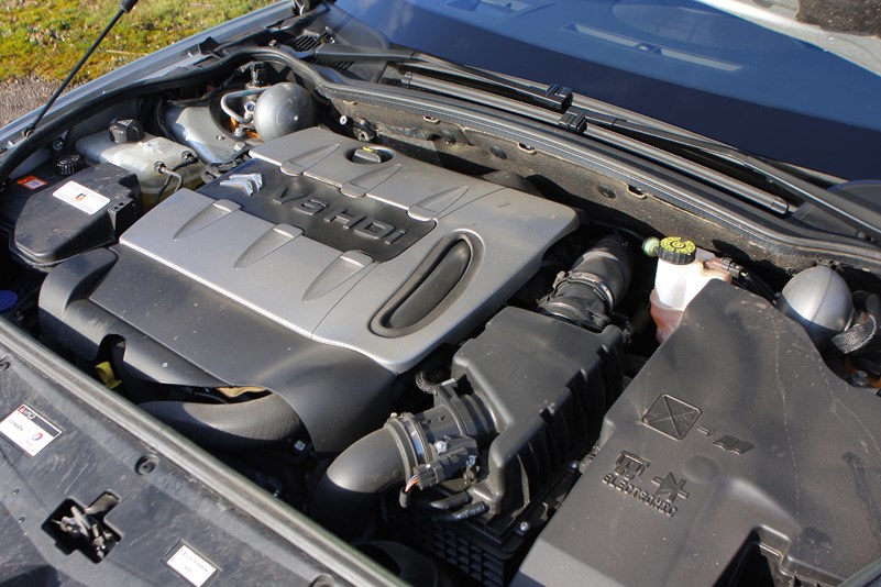 Used Citroën C6 Saloon (2006 - 2012) Engines | Parkers