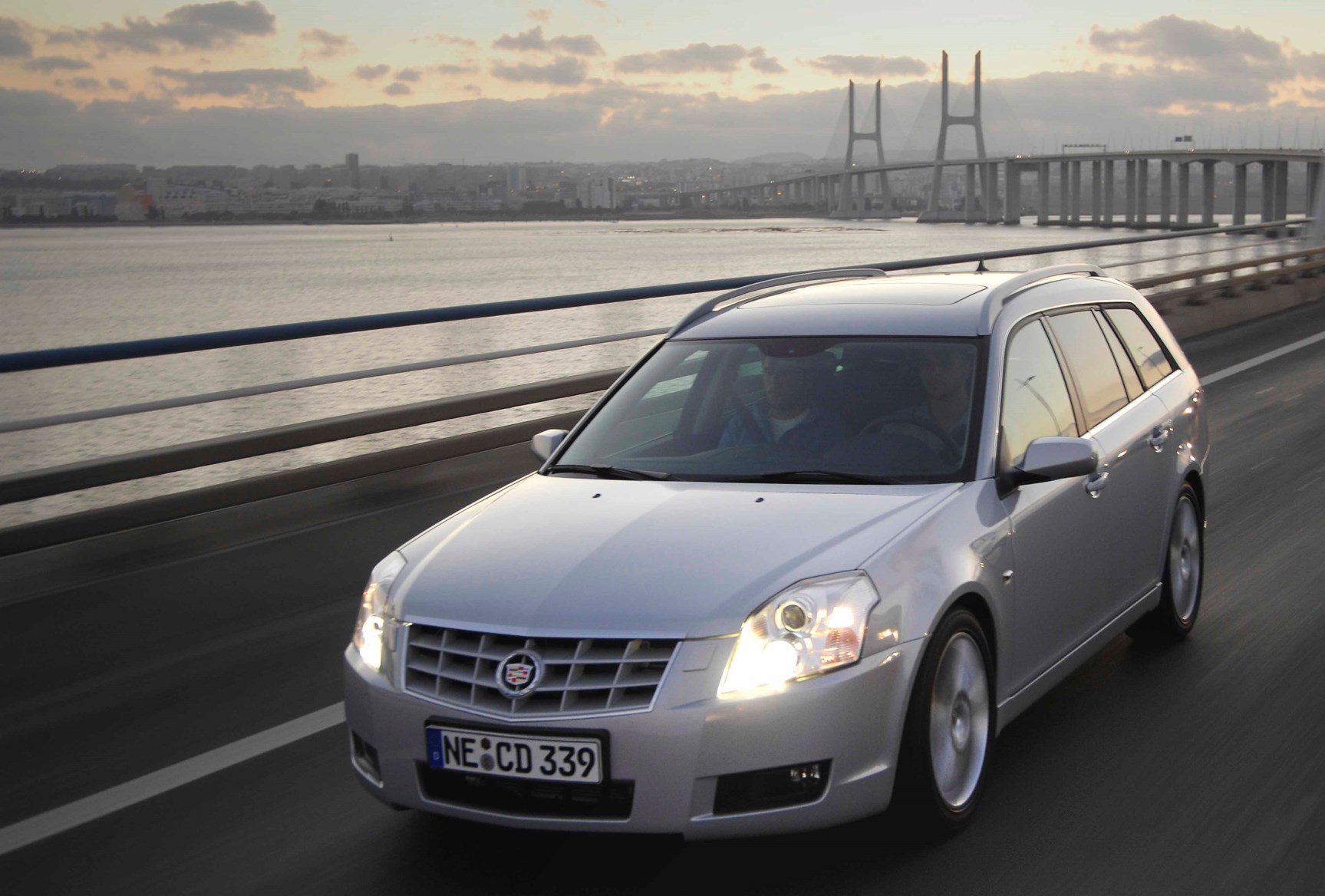 Cadillac bls 2008