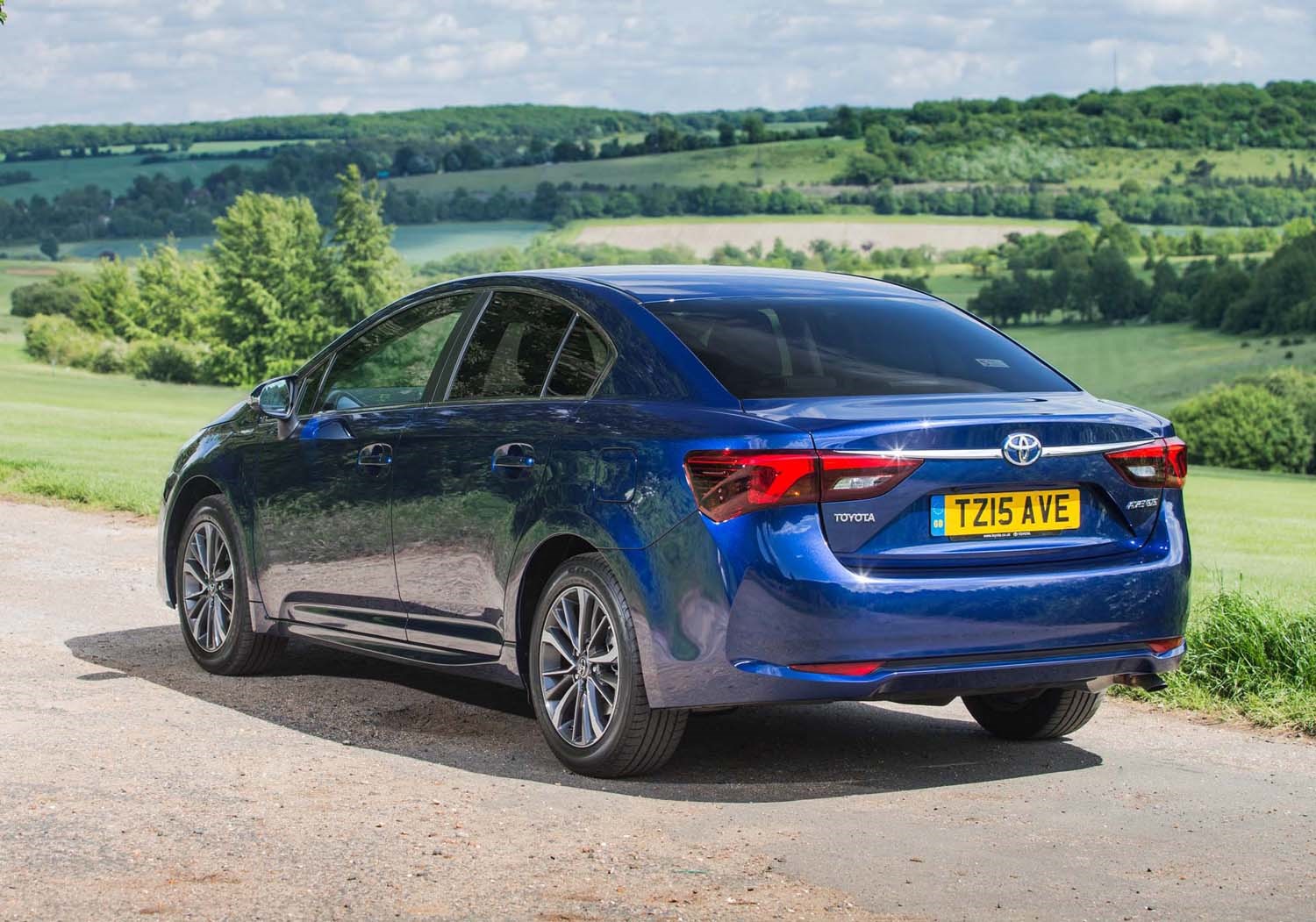 Toyota Avensis 2018 Owners Manual