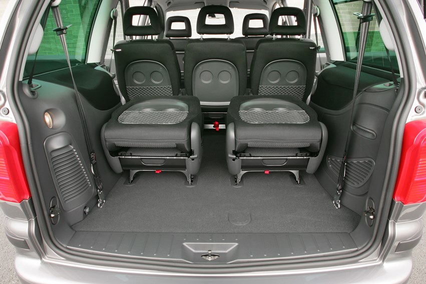 Used SEAT Alhambra Estate (2000 2010) Review Parkers