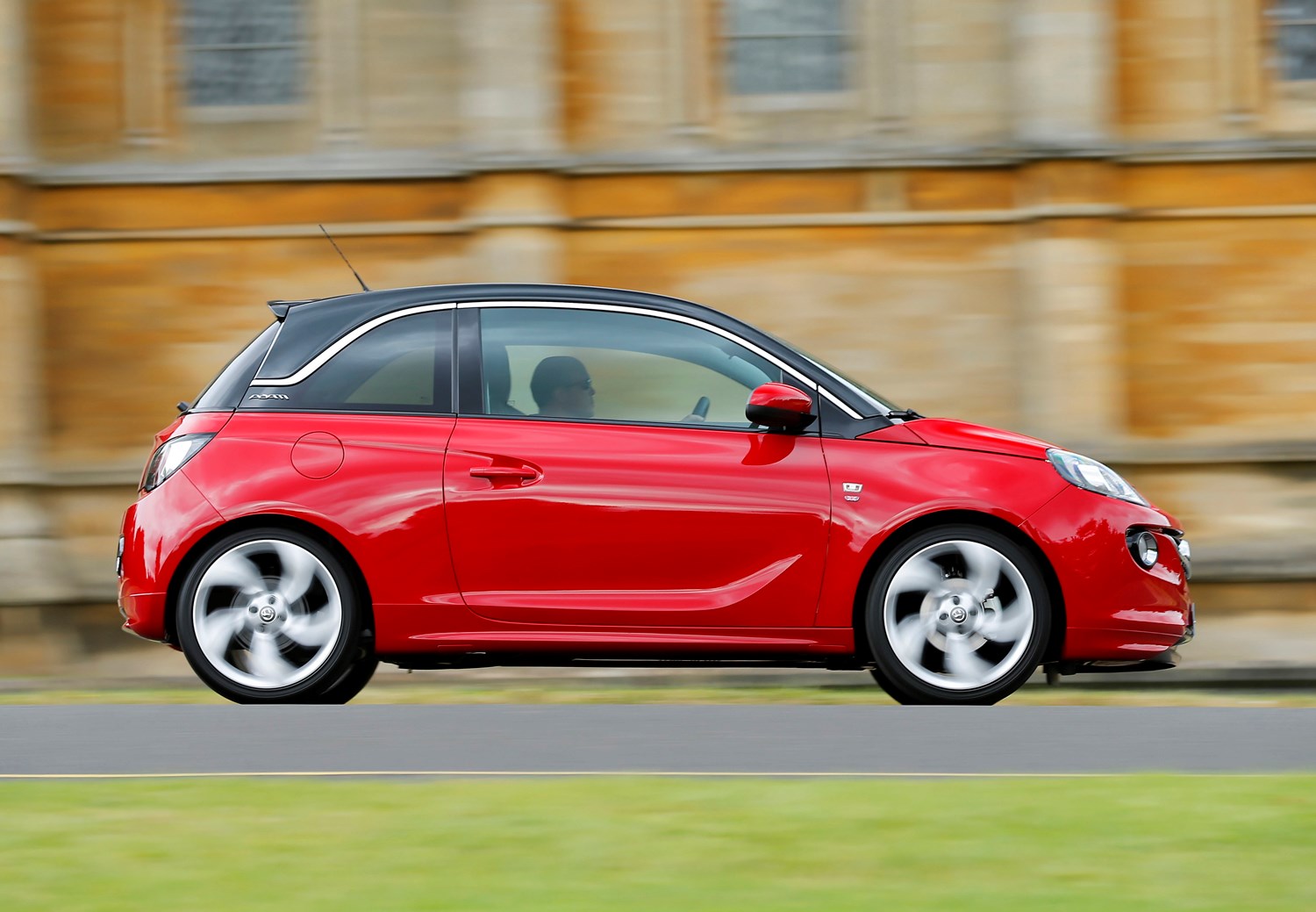 Opel Adam диски. Opel Adam r15 диски.