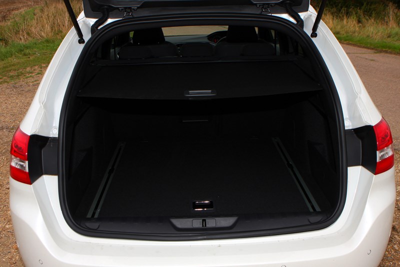 Used Peugeot 308 SW (2014 - 2021) Review | Parkers