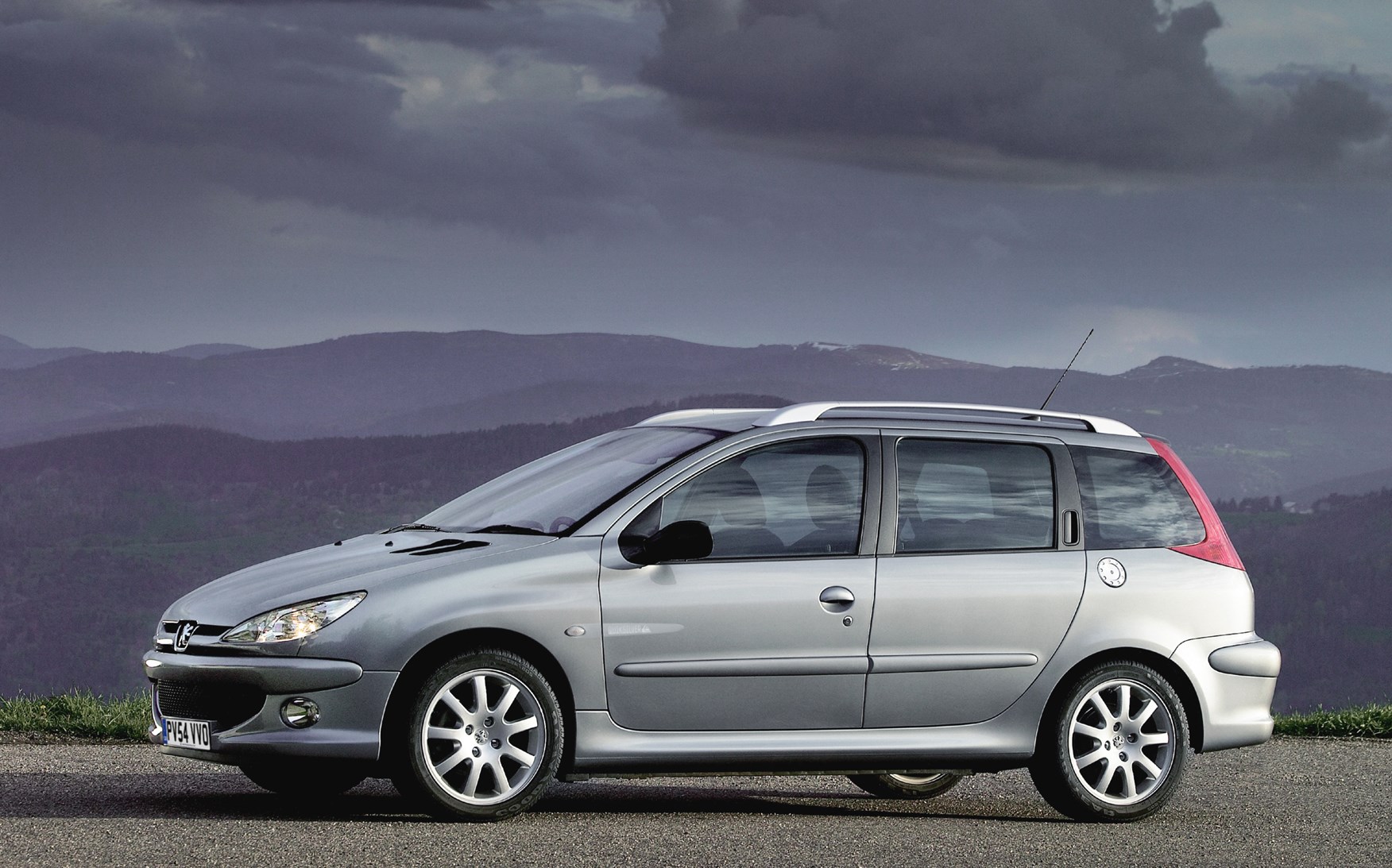 Used Peugeot 206 SW (2002 2006) Review Parkers