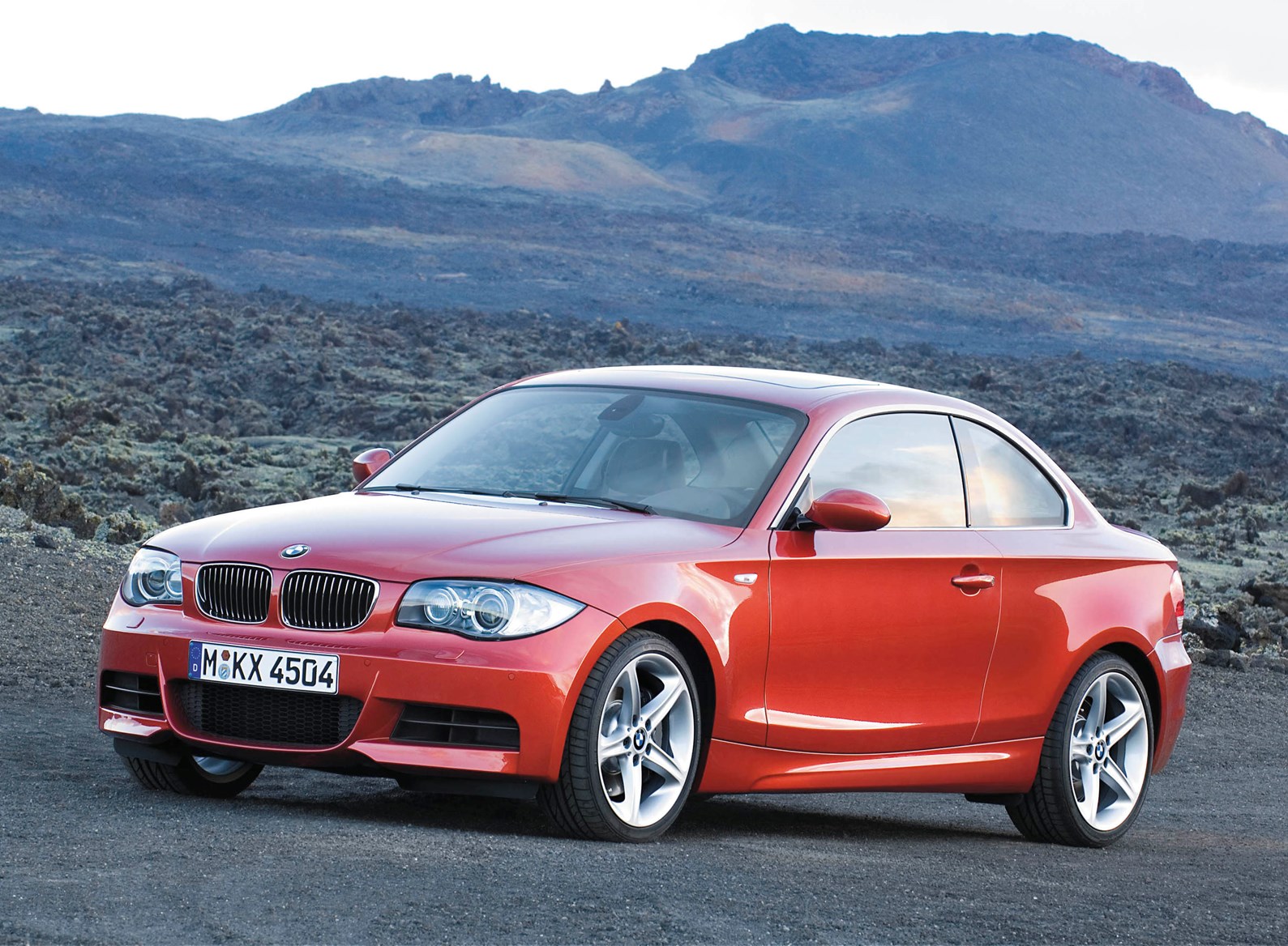 BMW 1-Series Coupé Review (2007 - 2013) | Parkers