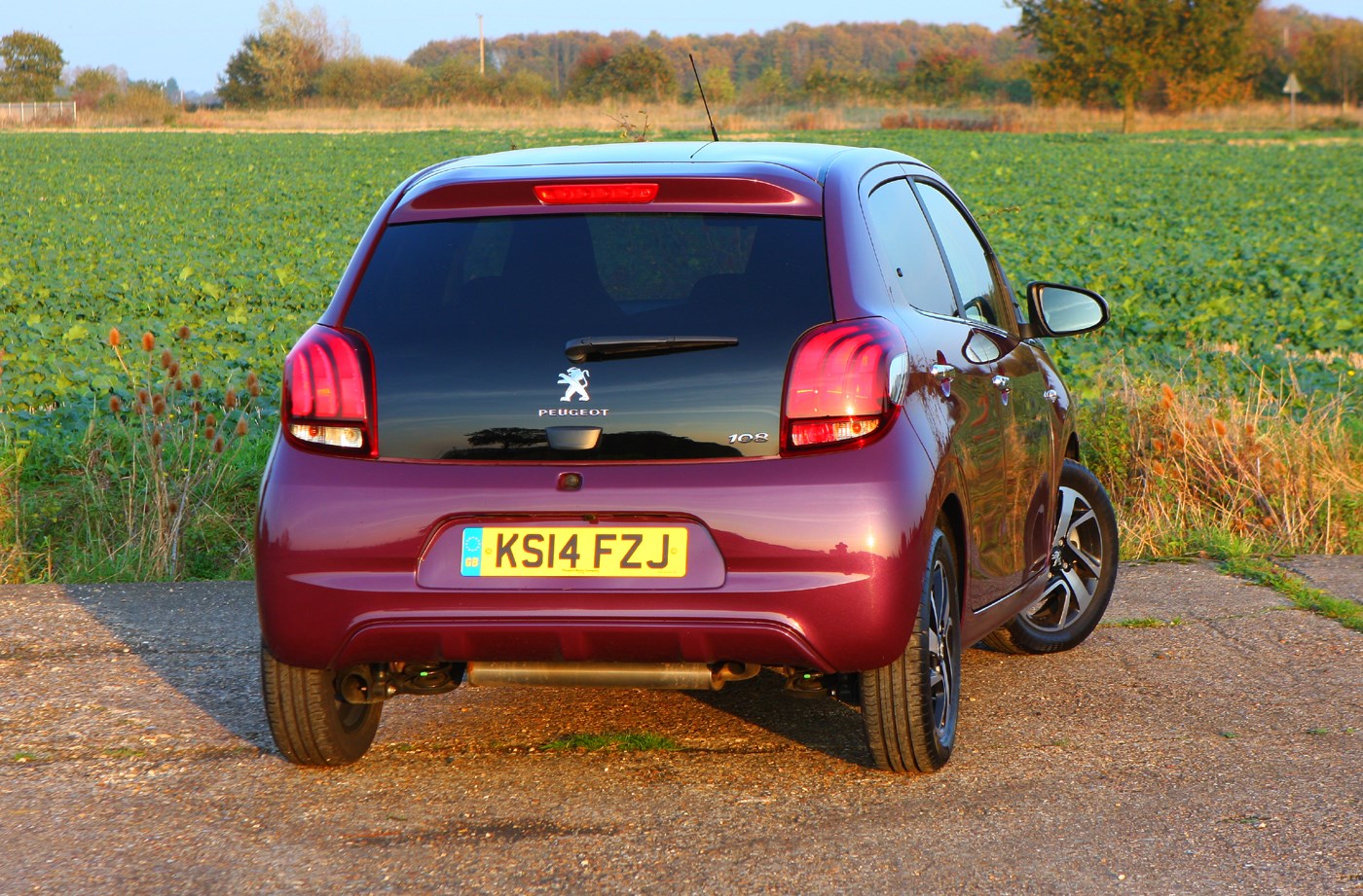 Peugeot 108 Automatic: Tiny Price, Big Problems? Find Out In Our Review! - nyfls0m