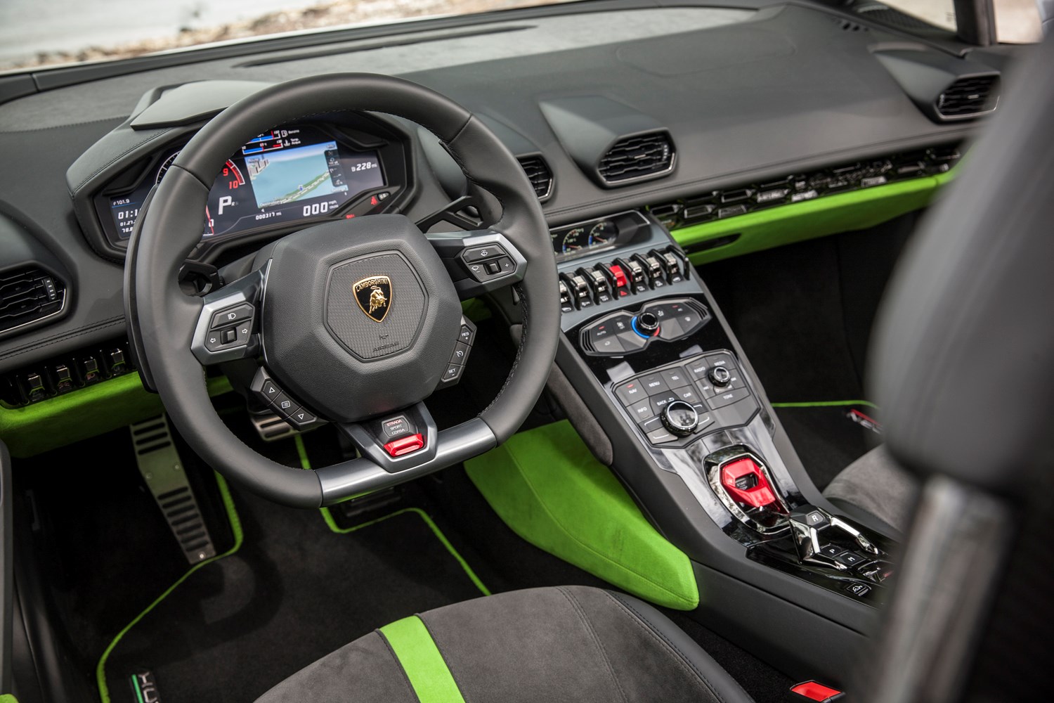 Lamborghini Huracan Spyder 2020 Interior Dashboard