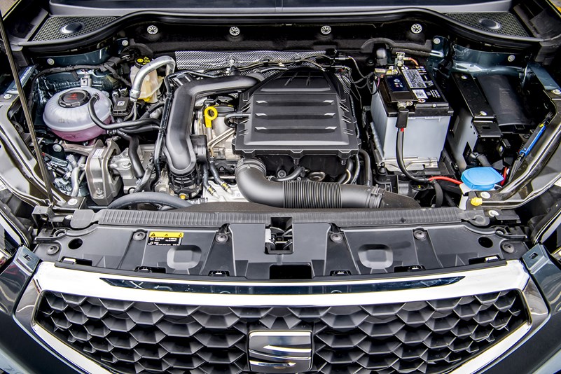 We Tested The Seat Ateca Digital Cockpit   Our Verdict! - 66va3bj