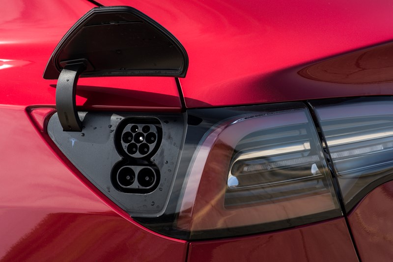 Tesla Model 3 2021 MPG Running Costs Economy CO2 Parkers