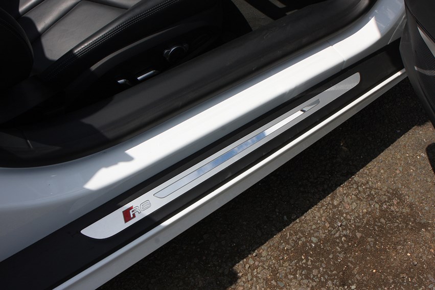 Audi R8 Spyder (2021) Practicality & Boot Space | Parkers