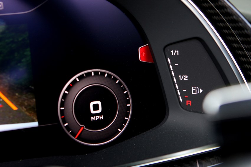 Audi R8 Spyder (2021) Practicality & Boot Space | Parkers