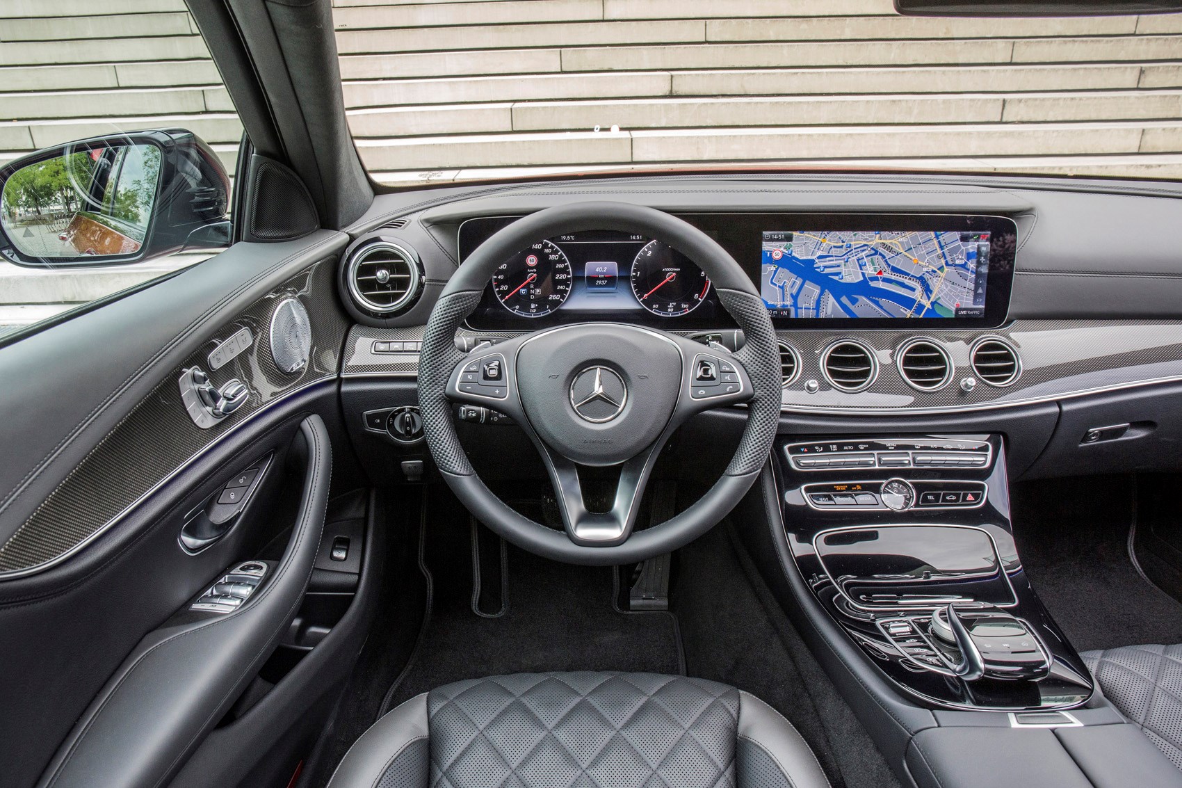 Mercedes w213 салон фото