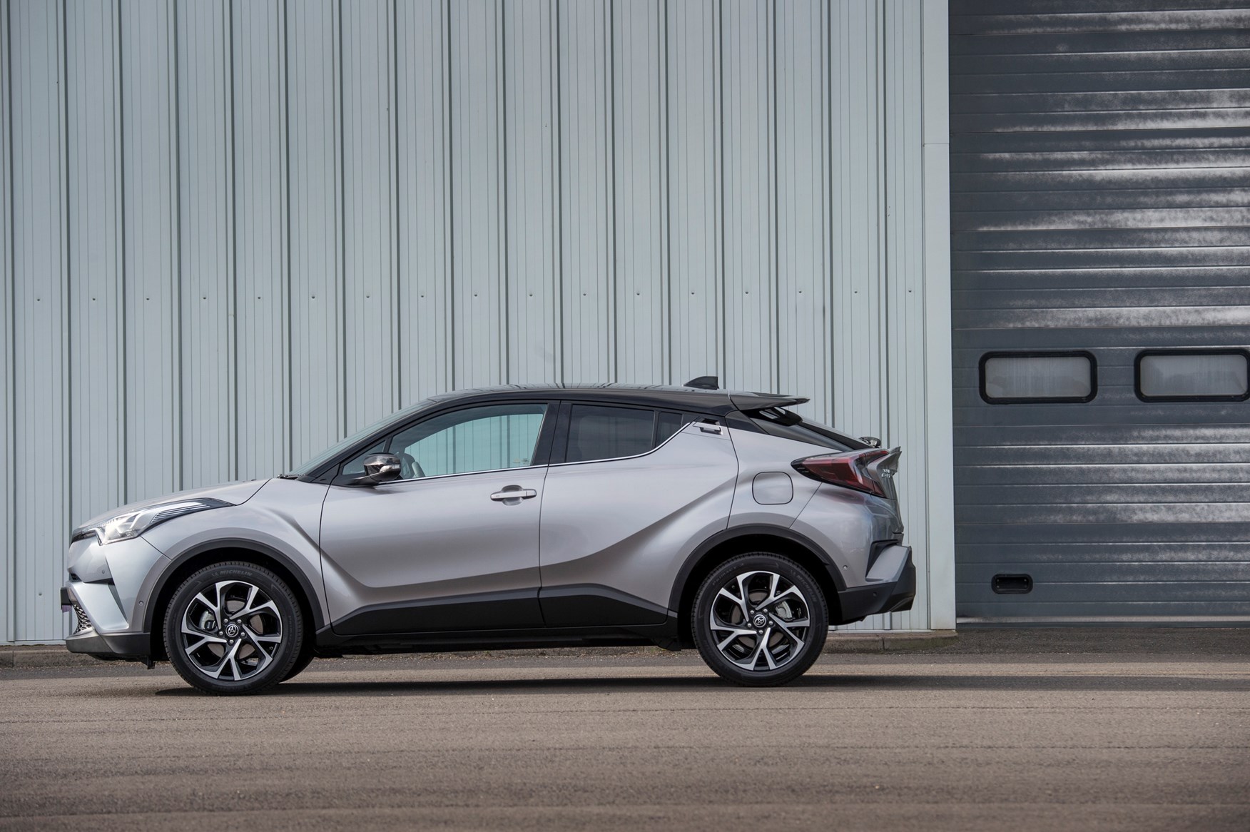 Toyota C-hr Review (2022) 