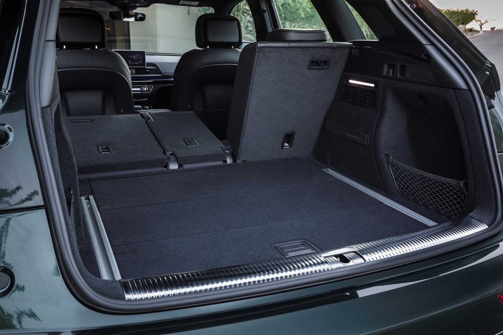 Audi Q5 Review (2021) Parkers