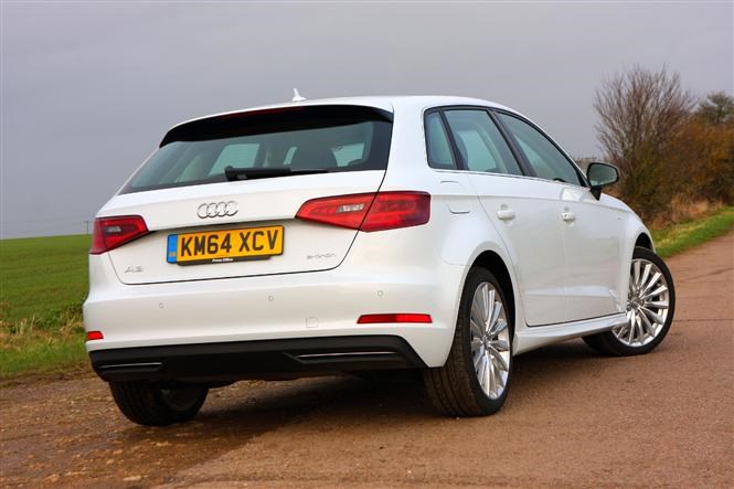 Audi A 3 E Tron Boot Capacity