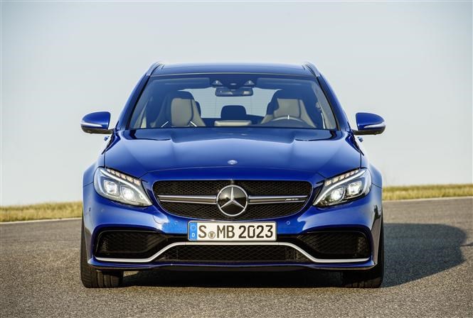 High-performance Mercedes-Benz C63 AMG breaks cover | Parkers