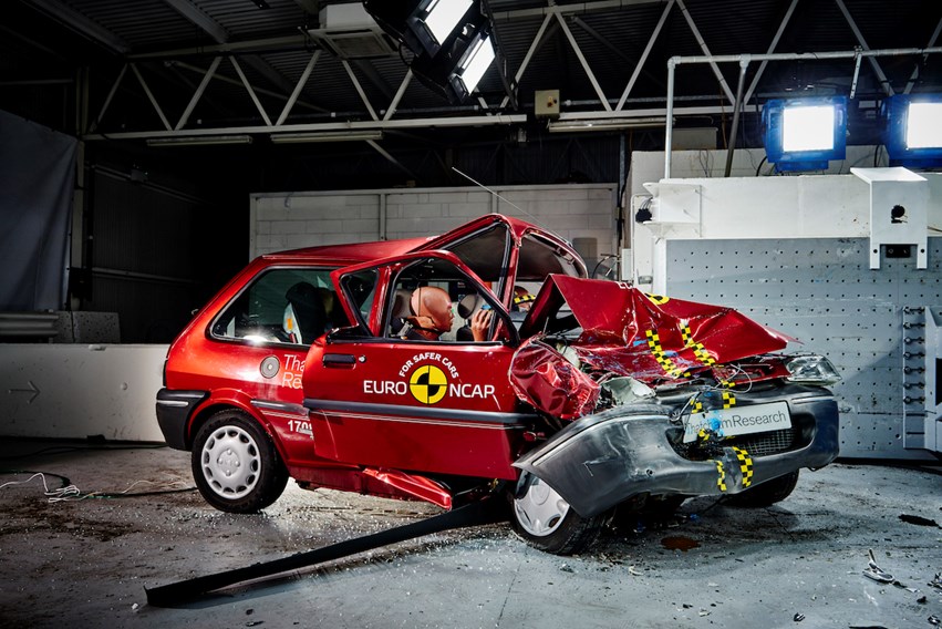 Stunt Car Crash Test download the new version