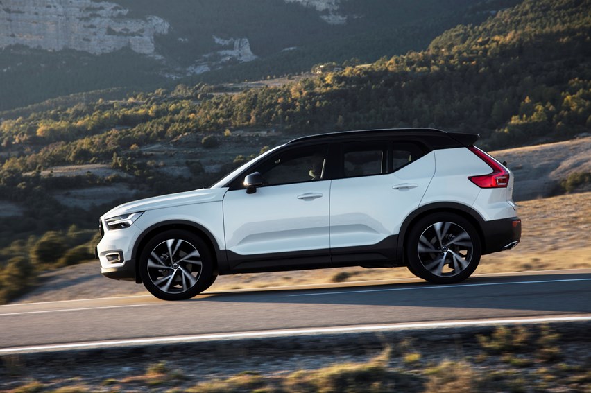 Volvo XC40 Review (2021) | Parkers