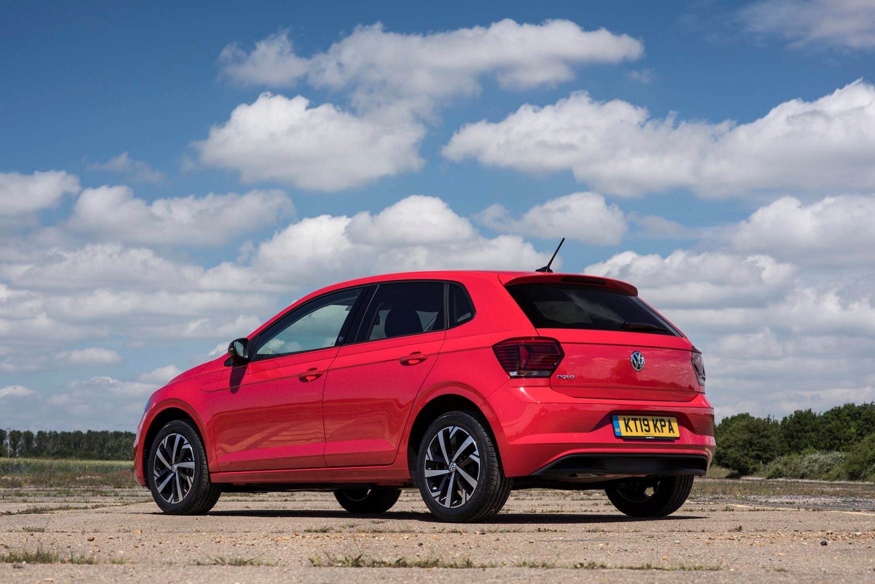 Volkswagen Polo (2021) Practicality, Boot Space & Dimensions | Parkers