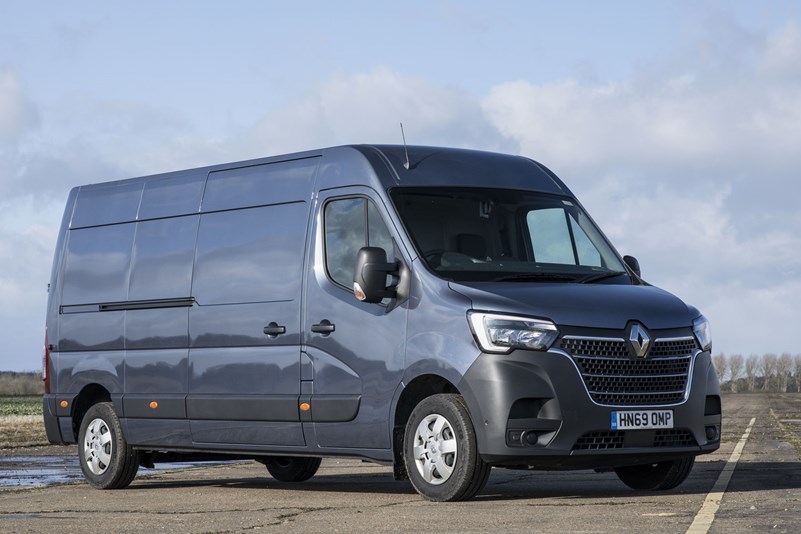 Renault Master Review (2021) | Parkers