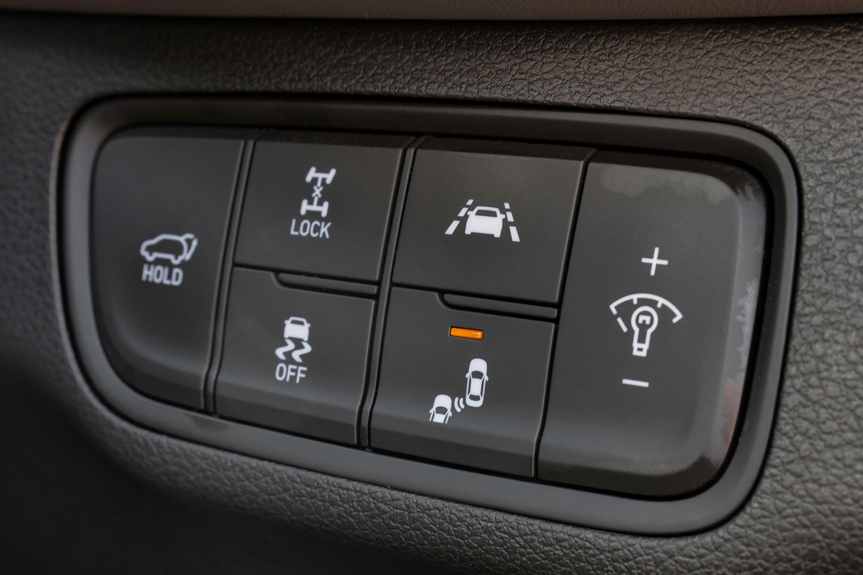 Hyundai Santa Fe (2020) Practicality, Boot Space & Dimensions Parkers